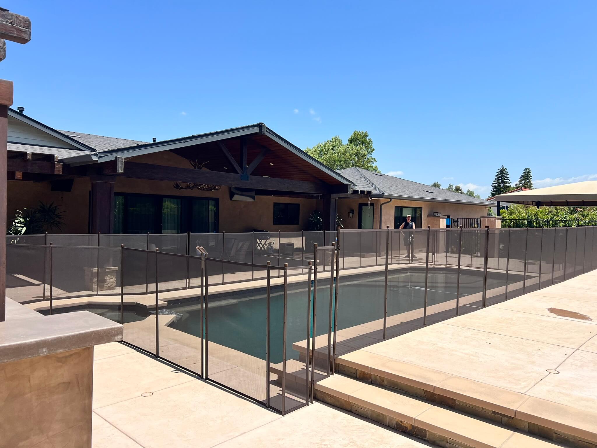 Mesh Pool Fence Installation